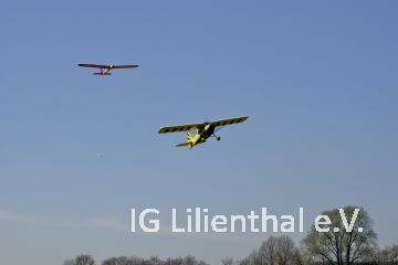 . . . zum Schleppflug . . . zum Schleppflug
